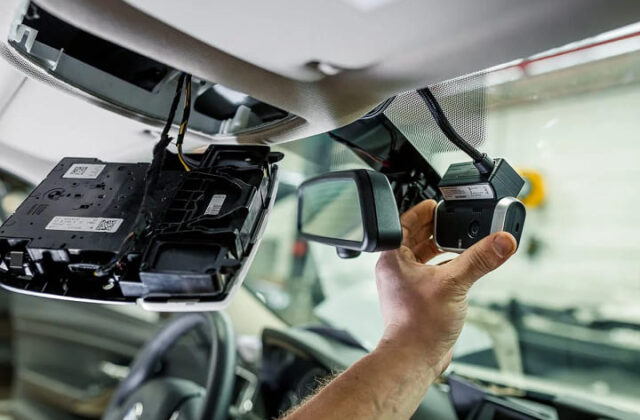 Установка видеорегистраторов